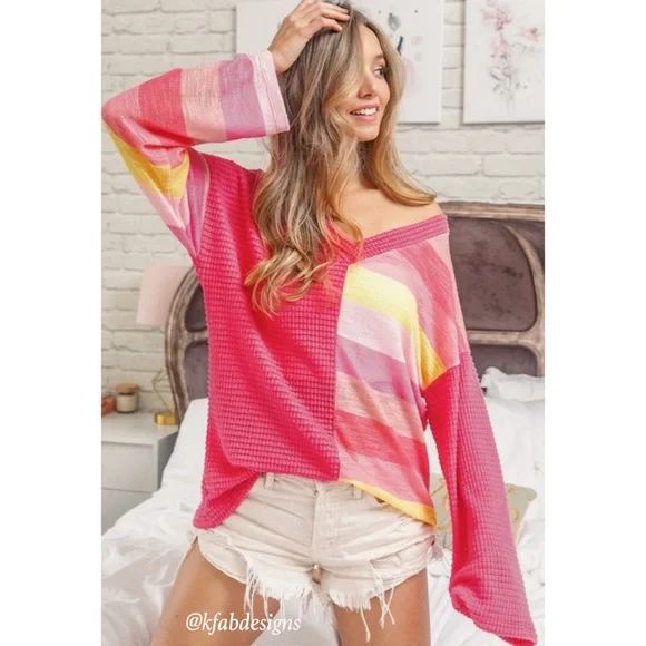 LAST 1! Fuchsia V Neck Lightweight Waffle Knit Color Block Top! - Picture 7 of 13